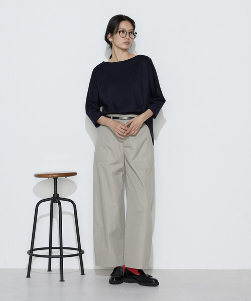 COMME CA Wardrobe(コムサワードローブ)の「〔 +サイズ 〕 トリコット ボートネックプルオーバー(Tシャツ/カットソー・レディース・ホワイト/グリーン/ネイビー・13号)」の10枚目の写真
