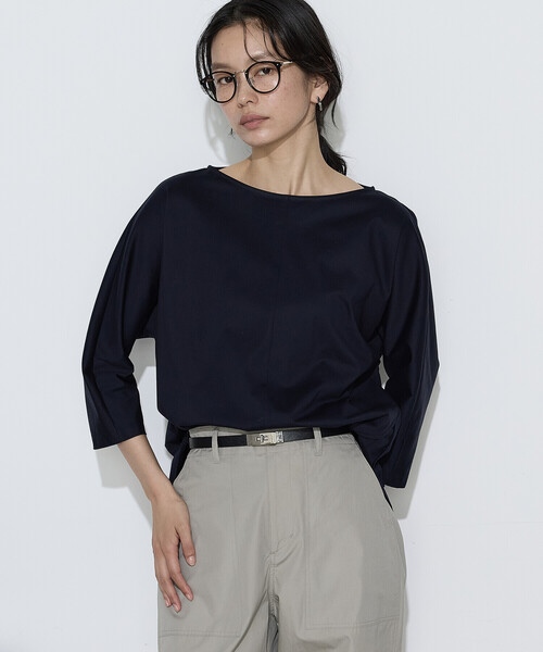 COMME CA Wardrobe(コムサワードローブ)の「〔 +サイズ 〕 トリコット ボートネックプルオーバー(Tシャツ/カットソー・レディース・ホワイト/グリーン/ネイビー・13号)」の11枚目の写真