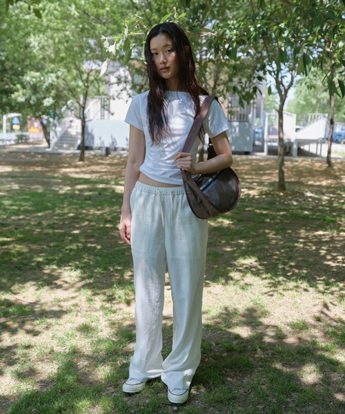 MARITHE + FRANCOIS GIRBAUD（マリテフランソワジルボー）の「【LeSportsac×MARITHE + FRANCOIS GIRBAUD】MFG EVERYDAY HOBO MFGブラウン（ショルダーバッグ・レディース・ブラウン・FREE）」の3枚目の写真