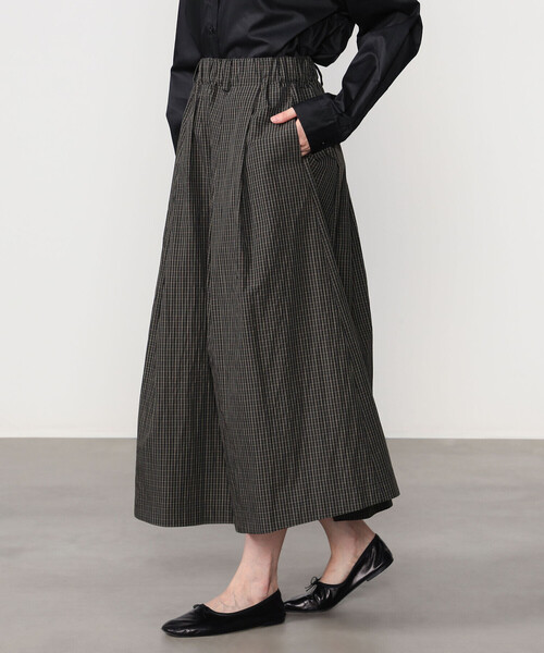 nicholson&nicholson(ニコルソンアンドニコルソン)の「nicholson & nicholson | チェック フレアスカート WOMEN(スカート・レディース・ブラック系その他・38)」の10枚目の写真