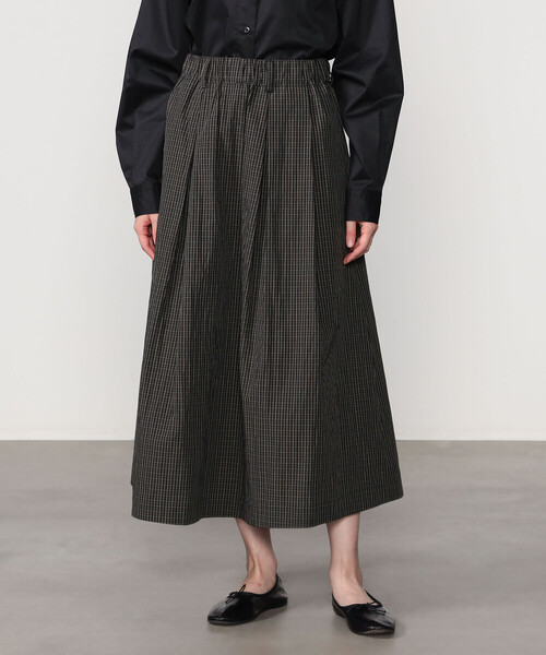 nicholson&nicholson(ニコルソンアンドニコルソン)の「nicholson & nicholson | チェック フレアスカート WOMEN(スカート・レディース・ブラック系その他・38)」の1枚目の写真