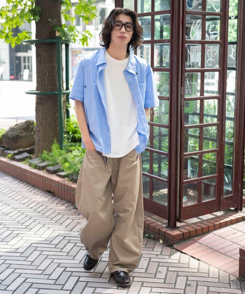 WEGO(ウィゴー)の「WEGO/マルチボタンストライプシャツ(シャツ/ブラウス・メンズ・ブラック/ブルー・MEDIUM/LARGE)」の19枚目の写真