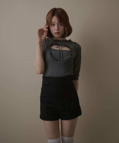 M DOLLY(エムドリー)の「*M DOLLY original* Cutout felicie sheer tops / カットアウトフェリシーシアートップス(ニット/セーター・レディース・ベージュ/グレー・FREE)」の3枚目の写真