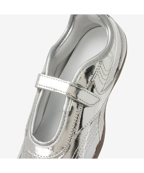 Reebok(リーボック)の「ウルトラ ロー メリージェーン / ULTRA LO MARY JANE(スニーカー・レディース・シルバー・22.5cm/24.5cm/23.5cm/23.0cm/22.0cm/26.0cm/25.5cm/25.0cm/24.0cm)」の11枚目の写真