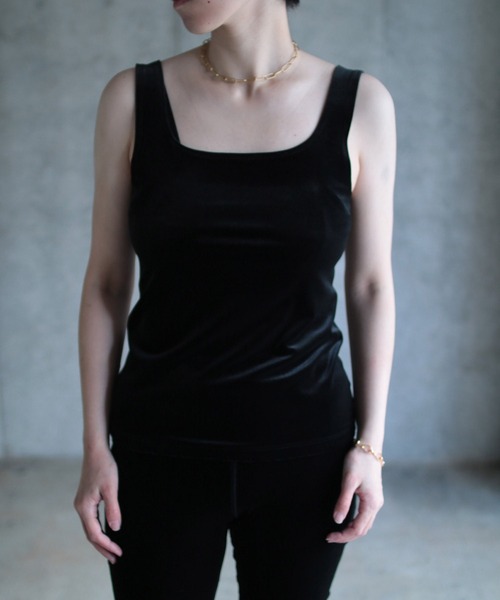 SIMONE WILD(シモーネワイルド)の「VELVET SINGLET(タンクトップ・レディース・オリーブ/ブラック・S/M)」の8枚目の写真