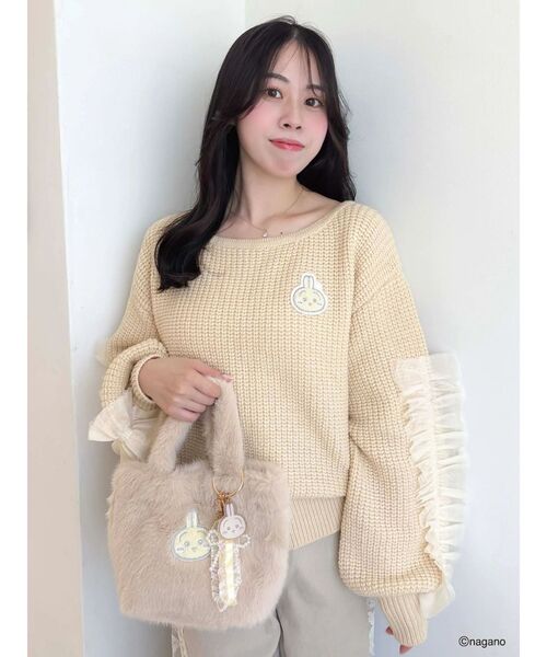 dazzlin(ダズリン)の「【ちいかわ/dazzlin specialcollection】フリルスリーブニットプルオーバー(ニット/セーター・レディース・イエロー/ピンク/ブルー・FREE)」の3枚目の写真