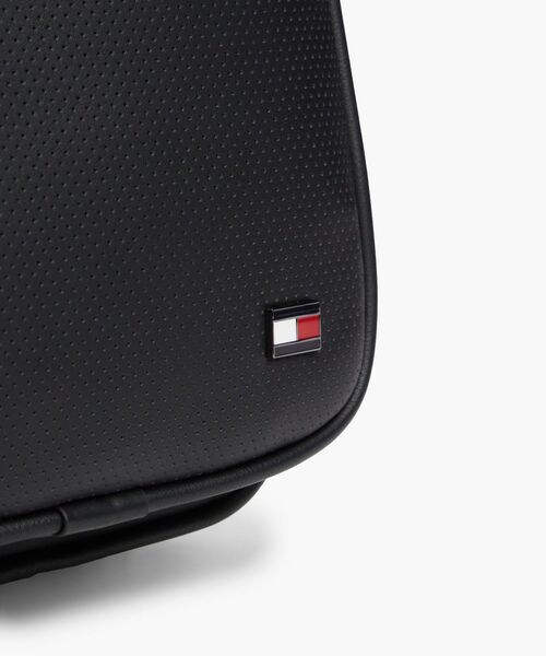 TOMMY HILFIGER(トミーヒルフィガー)の「フラッグクロスボディスリングバッグ(ショルダーバッグ・メンズ・ブラック・FREE)」の4枚目の写真