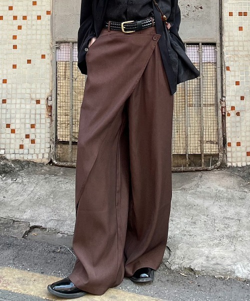 DOUBLE STEAL(ダブルスティール)の「DSラップデザインワイドパンツ(その他パンツ・メンズ・ブラウン/ブラック・X-LARGE/LARGE/MEDIUM)」の1枚目の写真
