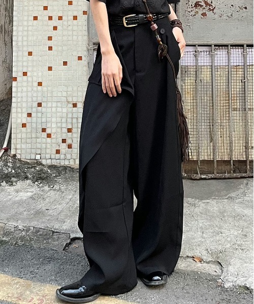 DOUBLE STEAL(ダブルスティール)の「DSラップデザインワイドパンツ(その他パンツ・メンズ・ブラウン/ブラック・X-LARGE/LARGE/MEDIUM)」の2枚目の写真