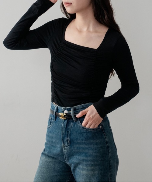 on:nue(オンニュ)の「【on:nue】フロントギャザークロップドカットソー /26-27 AW COLLECTION(Tシャツ/カットソー・レディース・ベージュ/ブラック・FREE)」の22枚目の写真