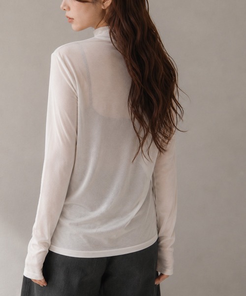 itto...(イット)の「パワーメッシュボトルネックロングTシャツ(Tシャツ/カットソー・レディース・オフホワイト/ダークグレー/ブラック・M)」の8枚目の写真