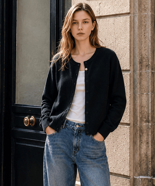 SLOWLOLLI(スローローリ)の「Henley button cardigan_4 Colors(カーディガン/ボレロ・レディース・ブラック/ベージュ/バーガンディー/チャコール・FREE)」の8枚目の写真