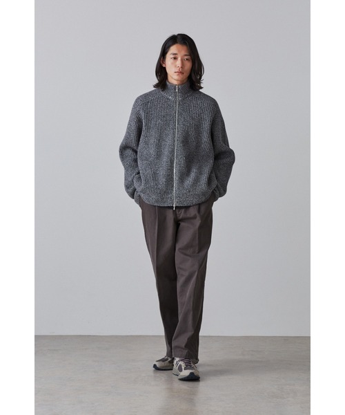 YLEVE(イレーヴ)の「YLEVE / WOOL CASHMERE DRIVERS KN(カーディガン/ボレロ・メンズ・ブルー/ブラック・5)」の8枚目の写真