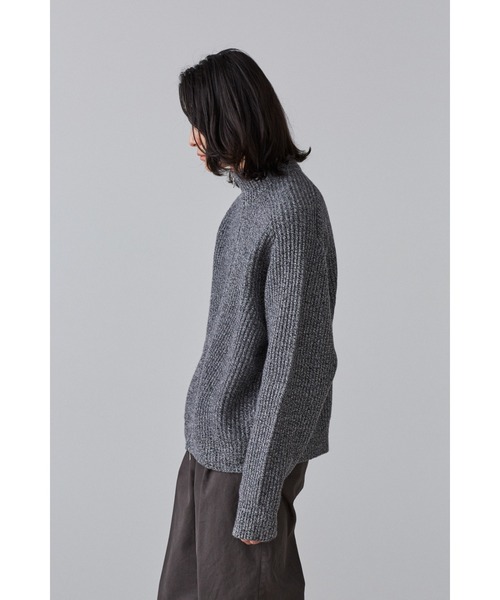 YLEVE(イレーヴ)の「YLEVE / WOOL CASHMERE DRIVERS KN(カーディガン/ボレロ・メンズ・ブルー/ブラック・5)」の11枚目の写真