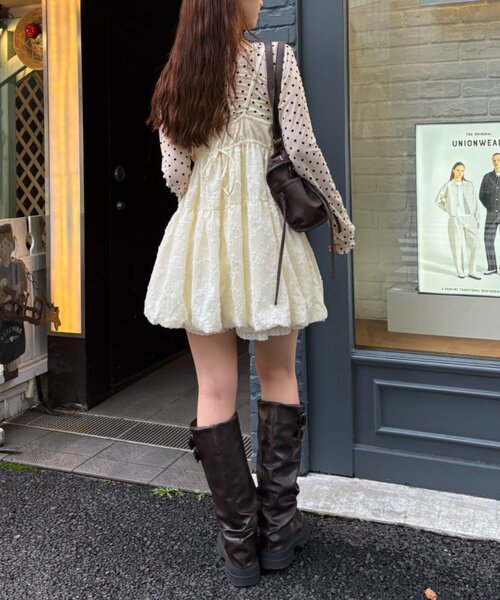w closet（ダブルクローゼット）の「【体型カバー/着回し◎】フリルレースミニキャミOP（ワンピース・レディース・ブルー/グリーン/アイボリー/ブラック・FREE）」の22枚目の写真