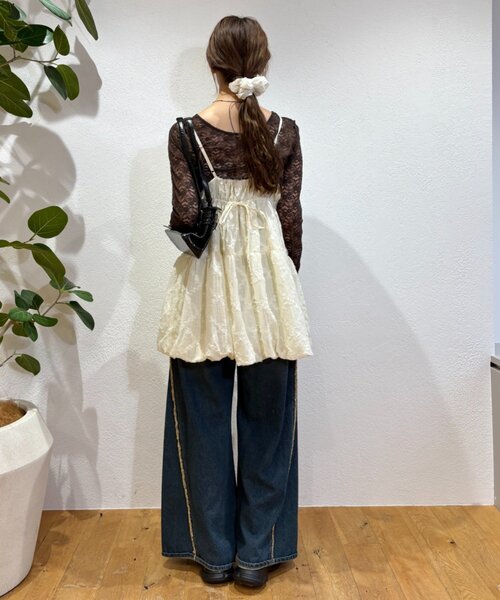 w closet（ダブルクローゼット）の「【体型カバー/着回し◎】フリルレースミニキャミOP（ワンピース・レディース・ブルー/グリーン/アイボリー/ブラック・FREE）」の16枚目の写真