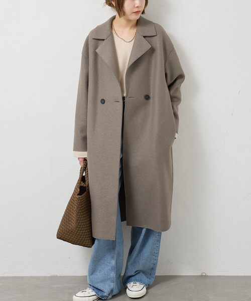 journal standard L'essage(ジャーナルスタンダードレサージュ)の「HARRIS WHARF LONDON 別注 Women dropped shoulder d.b. コート(その他アウター・レディース・ネイビー/パープル/ベージュ系その他・40)」の1枚目の写真