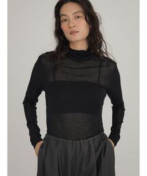 Sheer turtleneck cut-sew
