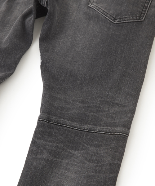 Sandinista(サンディニスタ)の「B.C. Black Stretch Damaged Denim Pants - Skinny / ダメージストレッチブラックデニムパンツ - スキニー(デニムパンツ・メンズ・ブラック・32inch/30inch/28inch/34inch)」の15枚目の写真