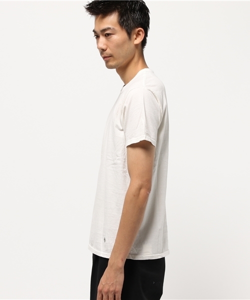 MYSELF ABAHOUSE(マイセルフアバハウス)の「【FRUIT OF THE LOOM別注】ピグメントMワッペンTシャツ | フルーツ オブ ザ ルーム×マイセルフ(Tシャツ/カットソー・メンズ・ブラック/ホワイト/ピンク/イエロー/パープル・MEDIUM/LARGE)」の6枚目の写真