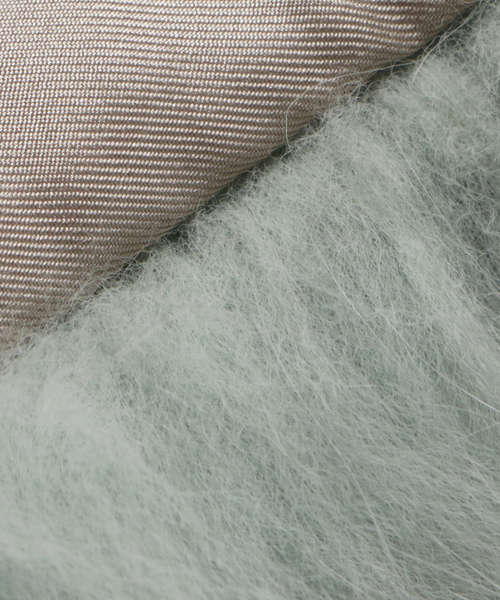 YVES SALOMON（イブサロモン）の「YVES SALOMON  ファーストール（ストール/ショール・レディース・グレー・FREE）」の3枚目の写真