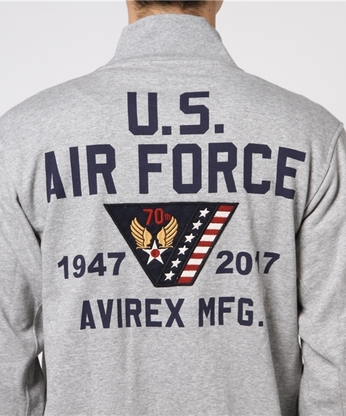 AVIREX(アヴィレックス)の「avirex/ アヴィレックス / U.S.A.F. 70th ANNIVERSARY THERMO LITE STAND ZIP/ アメリカ空軍70周年記念 サーモライト スタンドジップ(ジャージ・メンズ・ネイビー/カモフラージュ/ホワイト/ライトブルーグレー・XX-LARGE/LARGE/X-LARGE/MEDIUM)」の9枚目の写真