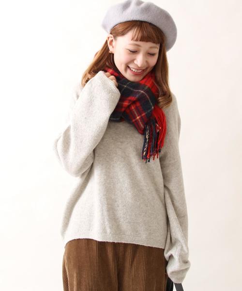 coen（コーエン）の「【WEB限定・復刻】ボリュームスリーブVネックプルオーバーニット（ニット/セーター・レディース・ライトグレー/ネイビー・FREE）」の13枚目の写真