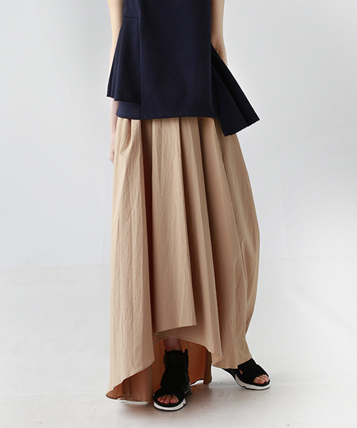 AVIE（アビィ）の「フレアボリュームスカート（スカート・レディース・ブラック/ベージュ/トップグレー・38）」の12枚目の写真