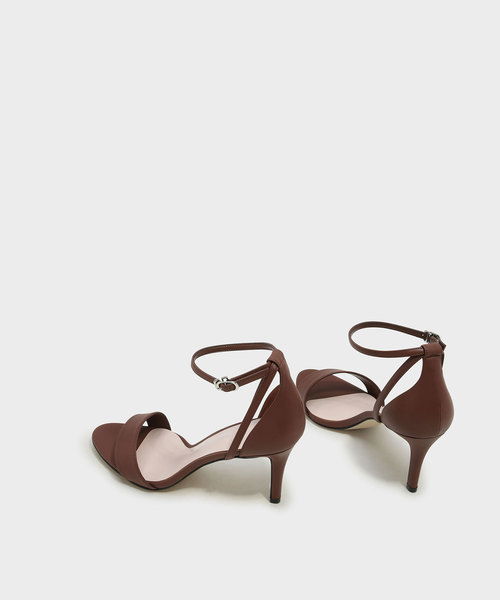 CHARLES & KEITH(チャールズ & キース)の「アンクルストラップサンダル / ANKLE STRAP SANDALS(パンプス・レディース・レッドパープル/ブラウン/ブラック・22.5cm/23.5cm/24.5cm/25cm/23cm/25.5cm)」の8枚目の写真
