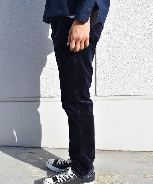 SHIPS（シップス）の「SC: カラー コーデュロイ テーパード チノパンツ□（チノパンツ・メンズ・オフホワイト/ブラウン/オリーブ/ネイビー・29inch/30inch/31inch/32inch/33inch/34inch）」の6枚目の写真