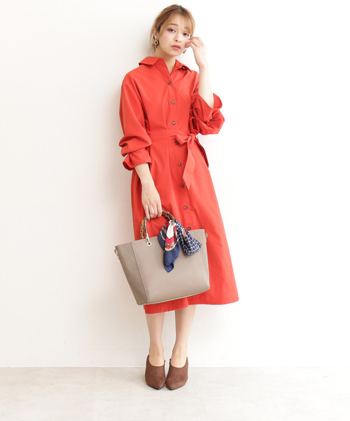 N.(N. Natural Beauty Basic)(エヌエヌナチュラルビューティーベーシック)の「◆ギャザースリーブシャツワンピース(ワンピース・レディース・ベージュ/ネイビー/オレンジ・MEDIUM)」の13枚目の写真