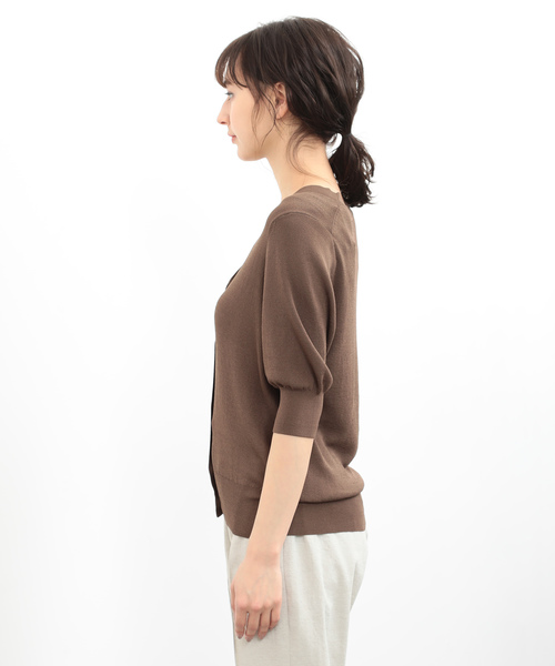 SALON adam et rope'（サロン アダム エ ロペ）の「UVケアハーフスリーブカーディガン（カーディガン/ボレロ・レディース・ダークブラウン/ブラック/パープル系その他2・FREE）」の7枚目の写真