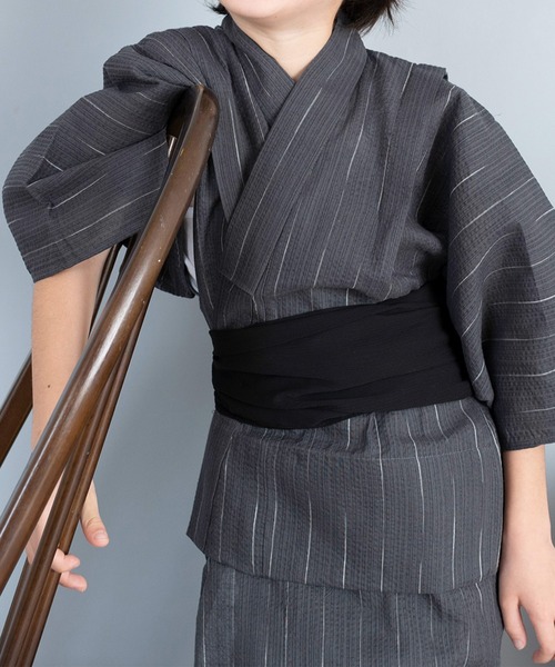 KYOETSU(キョウエツ)の「ボーイズしじら浴衣3点セット(浴衣・キッズ・ブラック/ブラック系その他/ブラック系その他2/ブラック系その他3/ブラック系その他4/ブラック系その他5/グレー系その他3/ブルー系その他/ブルー系その他7/その他/その他2/その他3/その他4/ブルー系その他5/その他1/ブルー系その他6/ブルー系その他2/ブラック系その他6/ブルー系その他3/グレー系その他/グレー/グレー系その他2/ブラック系その他7/サックスブルー系6/サックスブルー系5/サックスブルー系2/サックスブルー系3/サックスブルー系4/サックスブルー系・110/120/150/130/140)」の13枚目の写真