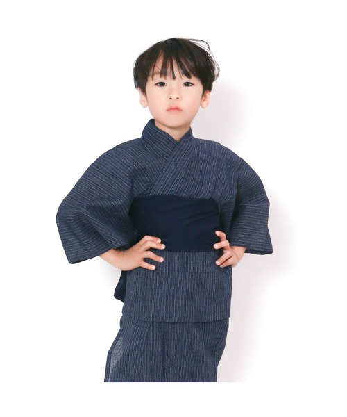 KYOETSU(キョウエツ)の「ボーイズしじら浴衣3点セット(浴衣・キッズ・ブラック/ブラック系その他/ブラック系その他2/ブラック系その他3/ブラック系その他4/ブラック系その他5/グレー系その他3/ブルー系その他/ブルー系その他7/その他/その他2/その他3/その他4/ブルー系その他5/その他1/ブルー系その他6/ブルー系その他2/ブラック系その他6/ブルー系その他3/グレー系その他/グレー/グレー系その他2/ブラック系その他7/サックスブルー系6/サックスブルー系5/サックスブルー系2/サックスブルー系3/サックスブルー系4/サックスブルー系・110/120/150/130/140)」の1枚目の写真