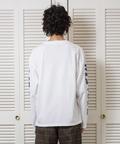 1/F(イチエフ)の「【1/F】プリントロングTシャツ DHH(Tシャツ/カットソー・メンズ・ホワイト/グリーン/イエロー・1/2)」の6枚目の写真