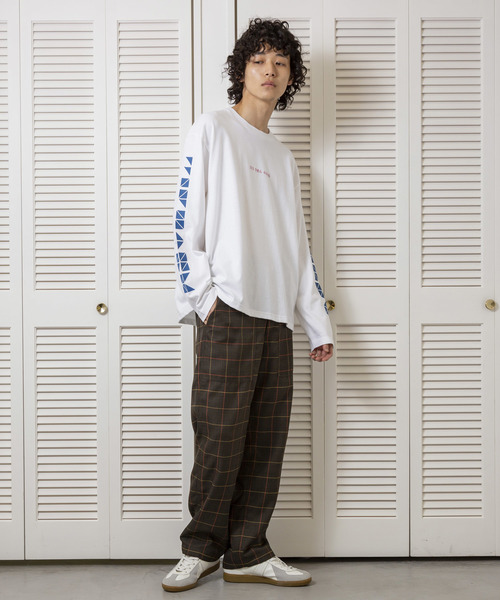 1/F(イチエフ)の「【1/F】プリントロングTシャツ DHH(Tシャツ/カットソー・メンズ・ホワイト/グリーン/イエロー・1/2)」の7枚目の写真