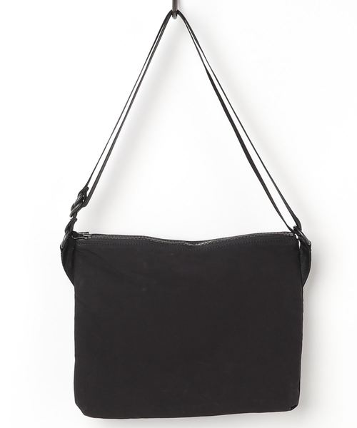 CRAMSHELL(クラムシェル)の「SACOCHE(ボディバッグ/ウエストポーチ・メンズ・ブラック/グレー・FREE)」の3枚目の写真