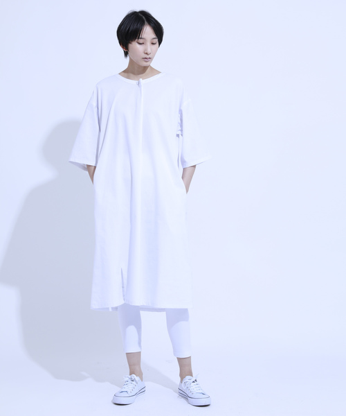 aimoha（アイモハ）の「ハイウエストストレッチ美脚スキニーレギンスパンツ[9分丈][ポケット付き]（レギンス/スパッツ・レディース・ホワイト/インディゴブルー/ブラック/グレイッシュブルー/スミクロ・SMALL/MEDIUM/LARGE/X-LARGE/XX-LARGE/XXX-LARGE）」の6枚目の写真