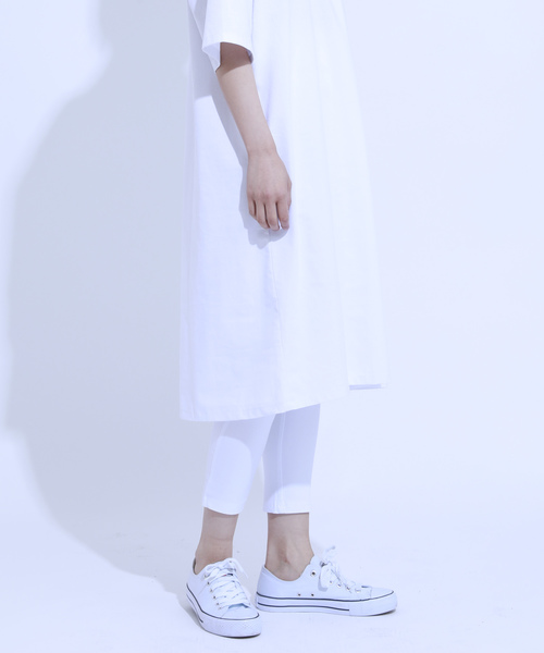 aimoha（アイモハ）の「ハイウエストストレッチ美脚スキニーレギンスパンツ[9分丈][ポケット付き]（レギンス/スパッツ・レディース・ホワイト/インディゴブルー/ブラック/グレイッシュブルー/スミクロ・SMALL/MEDIUM/LARGE/X-LARGE/XX-LARGE/XXX-LARGE）」の9枚目の写真