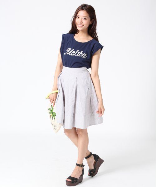 Heather(ヘザー)の「コードシシュウロゴノースリーブ 548710(Tシャツ/カットソー・レディース・アイボリー/レッド/ネイビー・FREE)」の14枚目の写真