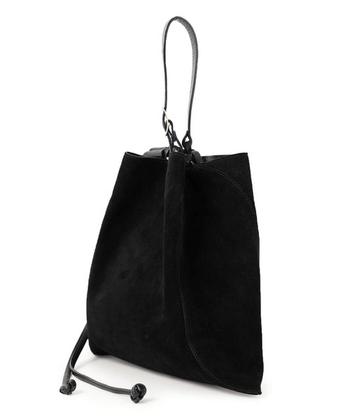 MARROW（マロウ）の「【MARROW(マロ―)】《STUDIOUS別注・スタイリスト百々千晴氏コラボ》ミディアムスウェードピローバッグ（トートバッグ・レディース・ブラック/カーキ/ブラウン・SMALL）」の4枚目の写真