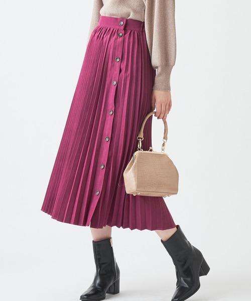 natural couture(ナチュラルクチュール)の「多釦デザインプリーツスカート(スカート・レディース・パープル/ブラウン/アイボリー/その他/ミント・FREE)」の4枚目の写真