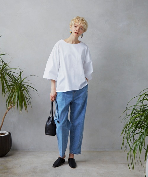 Libra Cue（リブラ キュー）の「Libra ハイウエストテーパードデニム（デニムパンツ・レディース・ライトブルー・MEDIUM/LARGE）」の4枚目の写真