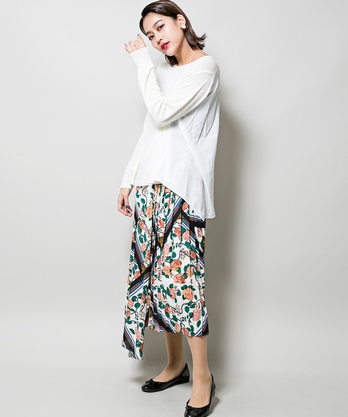 MILLION CARATS（ミリオンカラッツ）の「ジョーゼットフラワーパネルスカート（スカート・レディース・ベージュ/パープル/サックスブルー・FREE）」の9枚目の写真