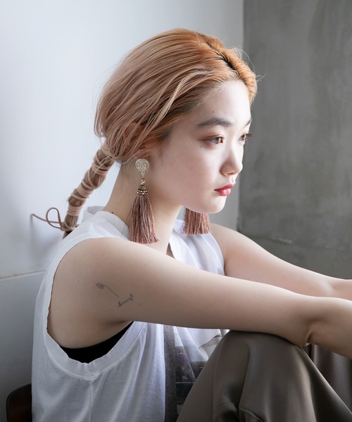 BOEMY（ボエミー）の「ヴィンテージ調 ドロップビーズ タッセルピアス / イヤリング（ピアス（両耳用）・レディース・ブラウン/カーキ/アイボリー/B/A/C・FREE）」の8枚目の写真