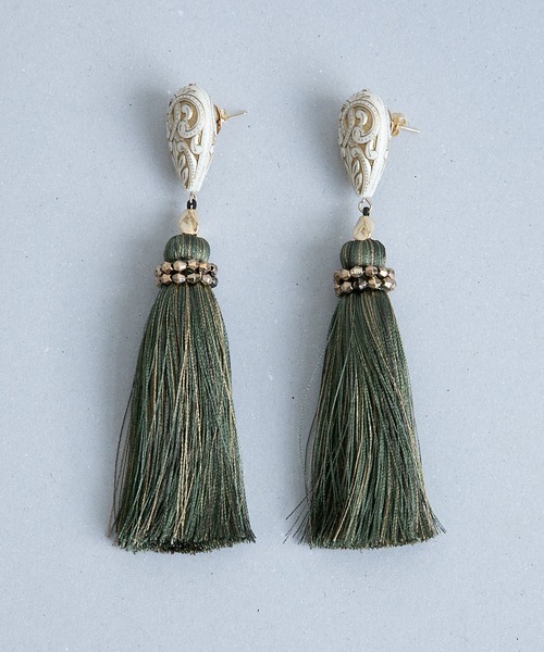 BOEMY（ボエミー）の「ヴィンテージ調 ドロップビーズ タッセルピアス / イヤリング（ピアス（両耳用）・レディース・ブラウン/カーキ/アイボリー/B/A/C・FREE）」の21枚目の写真