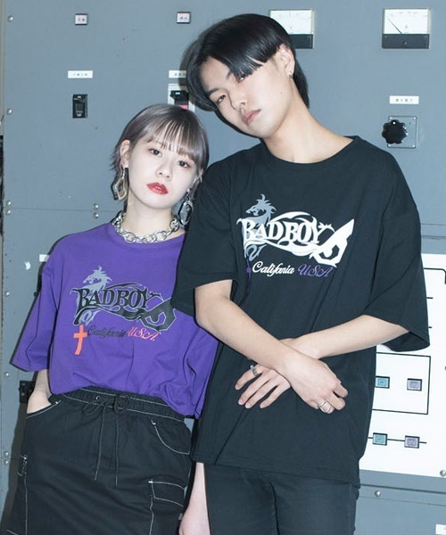 BAD BOY（バッドボーイ）の「BAD BOY/バッドボーイ オーバーサイズ プリントロゴTEE（Tシャツ/カットソー・メンズ・ホワイト/ブラック/ベージュ/ホワイト系その他/ブラック系その他/パープル系その他・M/L）」の6枚目の写真