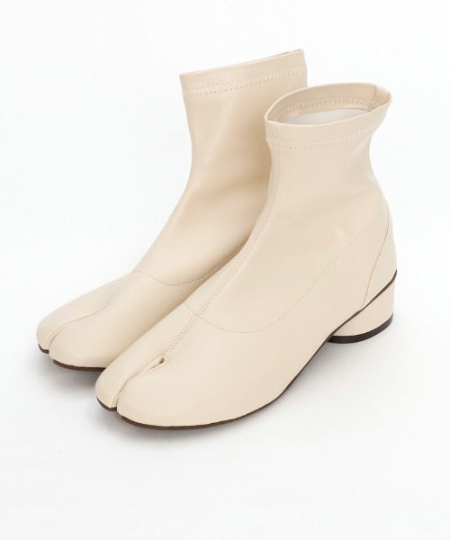 VIVIAN（ヴィヴィアン）の「足袋デザインストレッチショートブーツ タビブーツ（ブーツ・レディース・ブラック/ダークブラウン/アイボリー/シルバー・S/M/L/LL）」の18枚目の写真