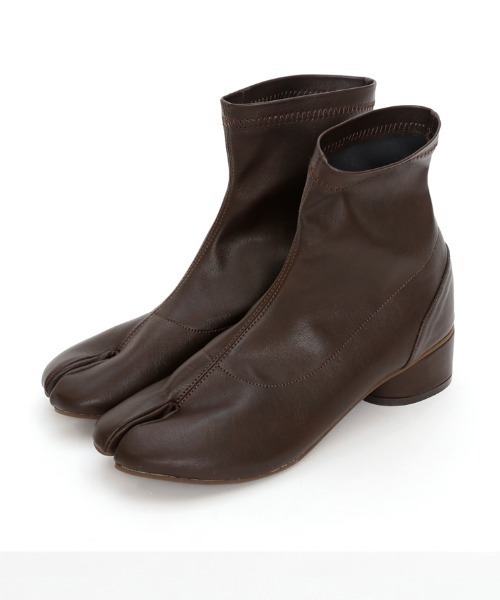 VIVIAN（ヴィヴィアン）の「足袋デザインストレッチショートブーツ タビブーツ（ブーツ・レディース・ブラック/ダークブラウン/アイボリー/シルバー・S/M/L/LL）」の20枚目の写真