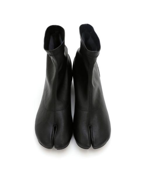 VIVIAN（ヴィヴィアン）の「足袋デザインストレッチショートブーツ タビブーツ（ブーツ・レディース・ブラック/ダークブラウン/アイボリー/シルバー・S/M/L/LL）」の21枚目の写真